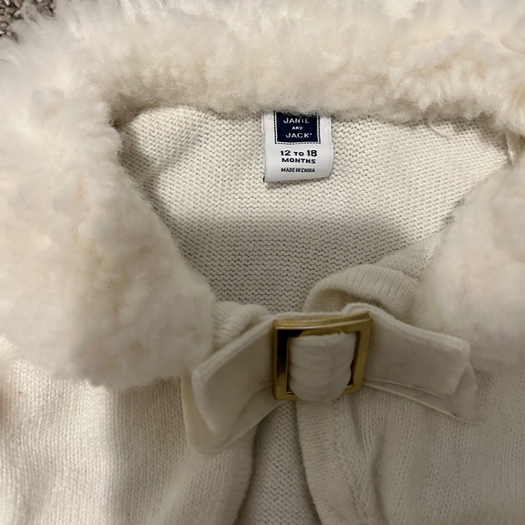 Sweater - Picture 1 of 3